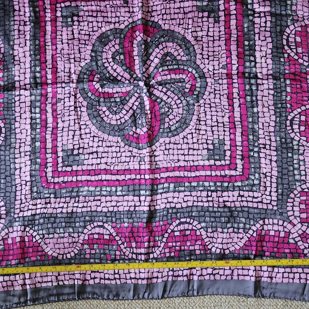 Croatian Made Traditional Tile Patterned Silk Scarf Limited Edition - Picture 6 of 10